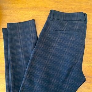 Kut from the Kloth Slim Straight Dress Pants